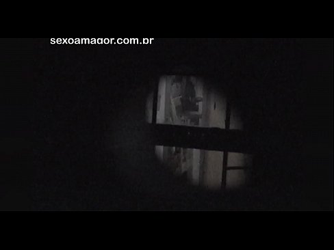 ❤️ Blondina este filmată în secret de un voyeur din cartier ascuns în spatele unor cărămizi goale ️  at ro.pornado-co.ru ❌️❤